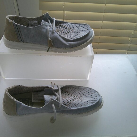 HEY  DUDE Wally Gray Chambray Slip On Shoes Mens 11 Lightweight Comfort Summer main image 5